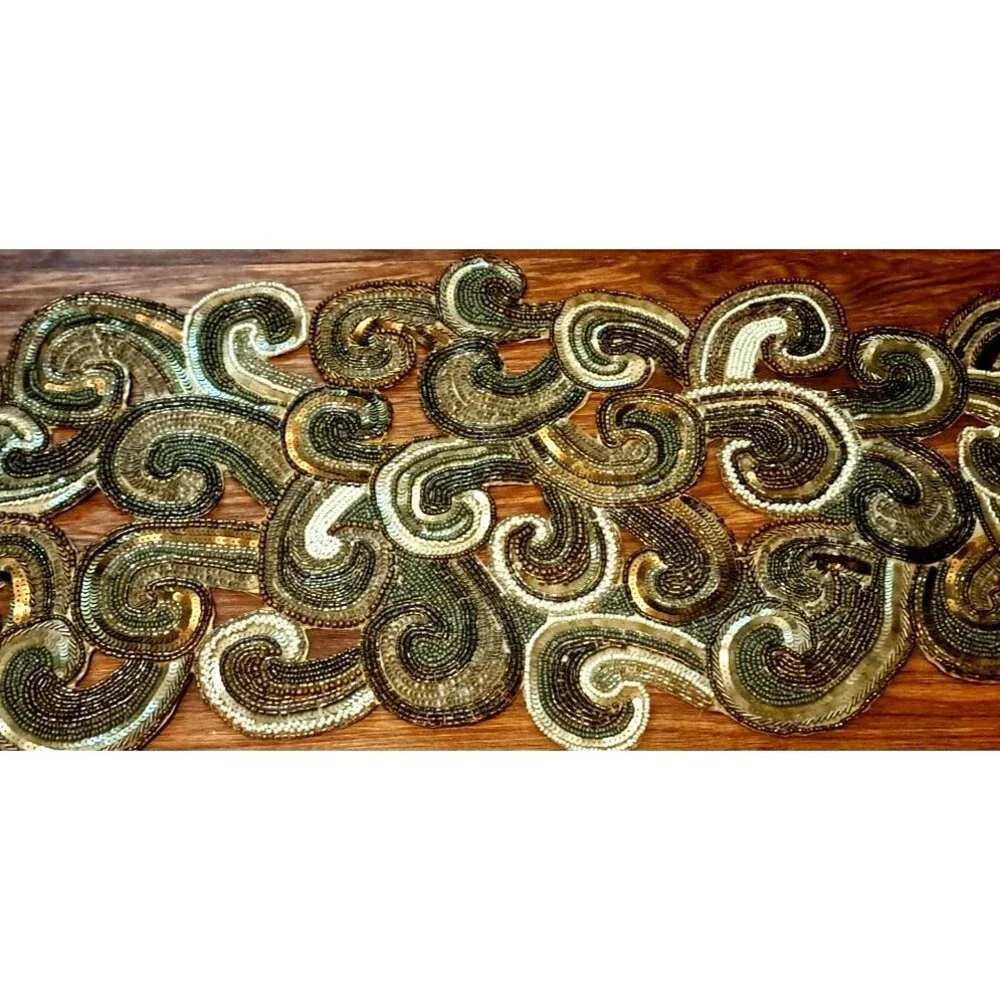 Gold Silver Table Runner Pier 1 Beaded Sequins Swirl Elegant Whimsical 13x34